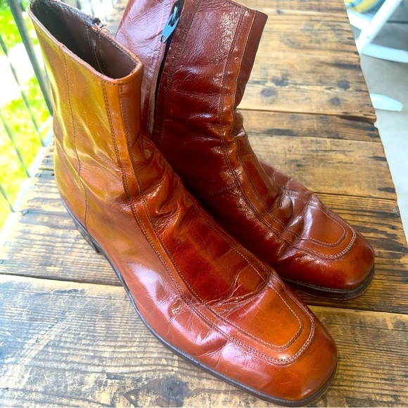Vintage FLORSHEIM Beatle Boots Blue Label 33031 Cognac Leather Zip Size 9.5B - Picture 1 of 11